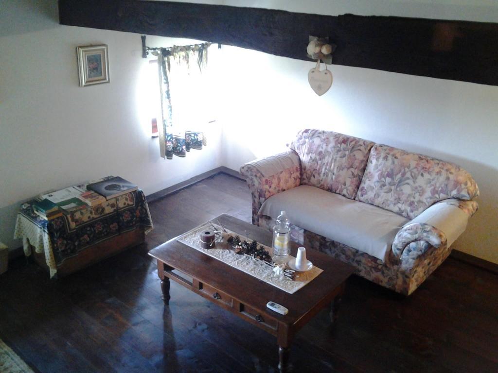 Agriturismo Casa Delle Rose Winery Ruttàrs Εξωτερικό φωτογραφία
